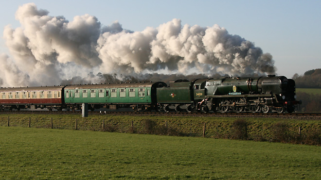 34059 Aproaching Horsted Keynes