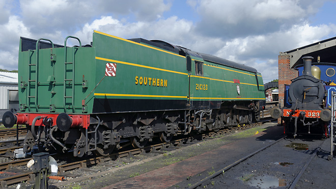 21C123 Platform 2 Sheffield Park